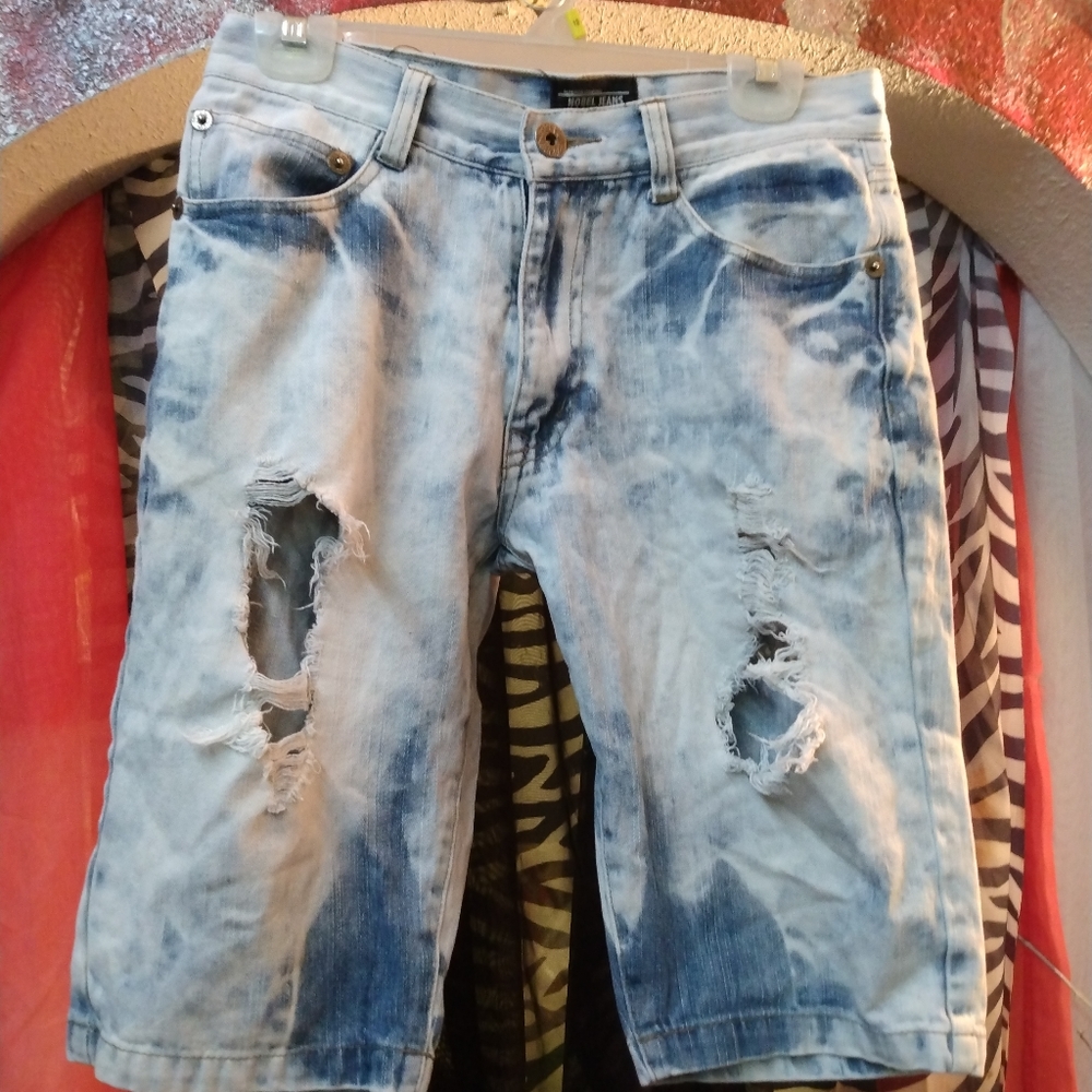 Shredded shorts